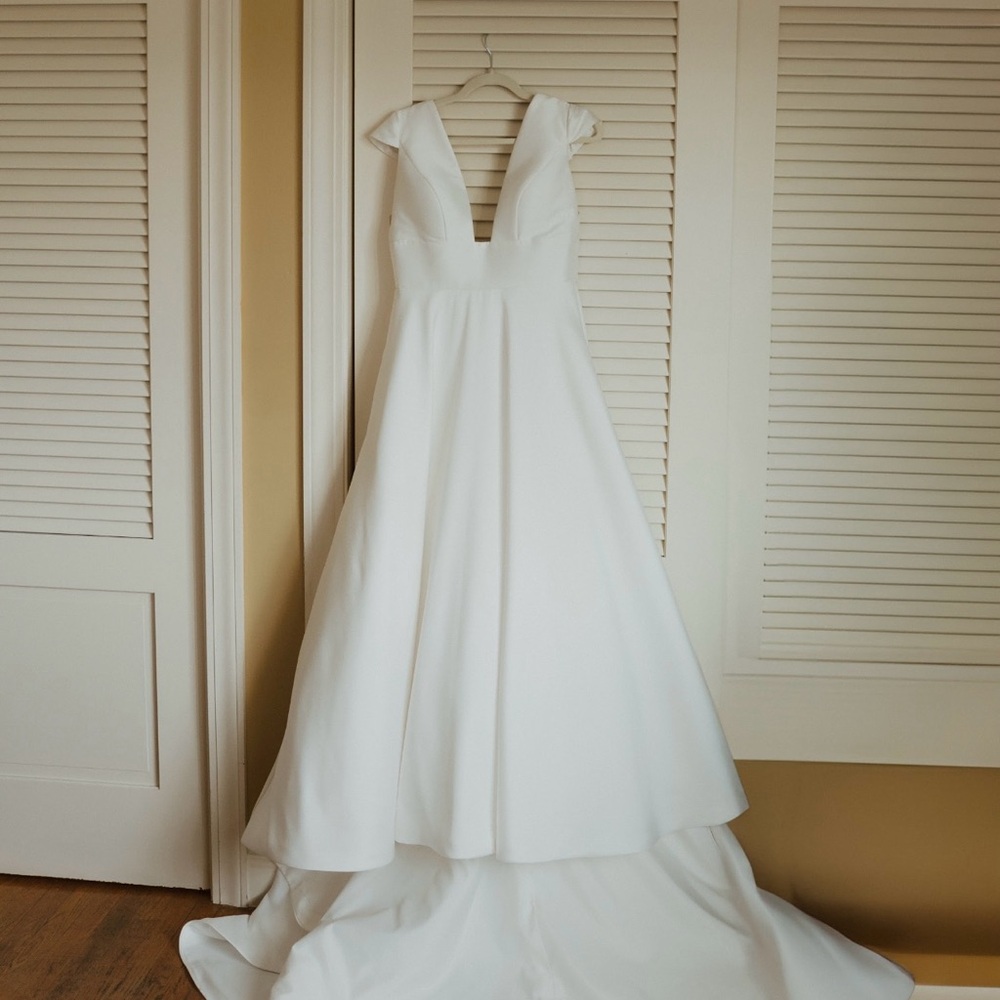 Oxford Street Saylor PA1720 Wedding Dress